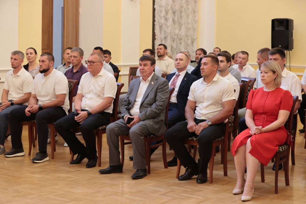Александр Резников — «Заслуженный строитель Республики Крым» Александр Резников — «Заслуженный строитель Республики Крым»