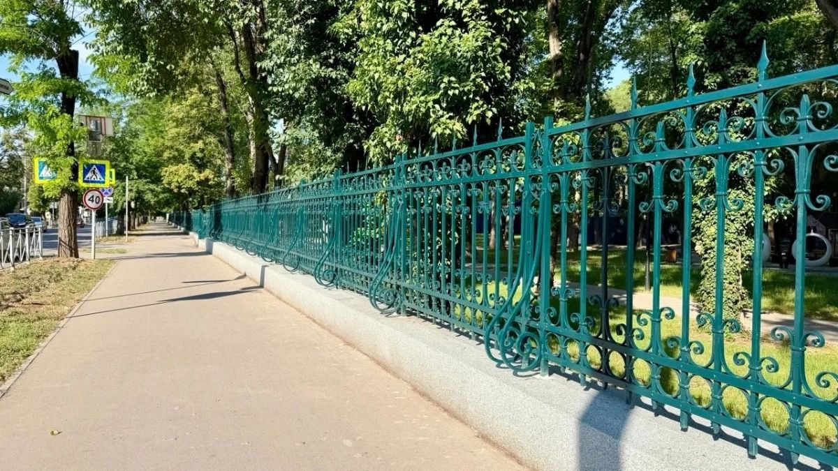 #ЛегендыДетскогоПарка. Забор с историей: как ограда собора стала символом Детского парка История в металле #ЛегендыДетскогоПарка. Забор с историей: как ограда собора стала символом Детского парка История в металле