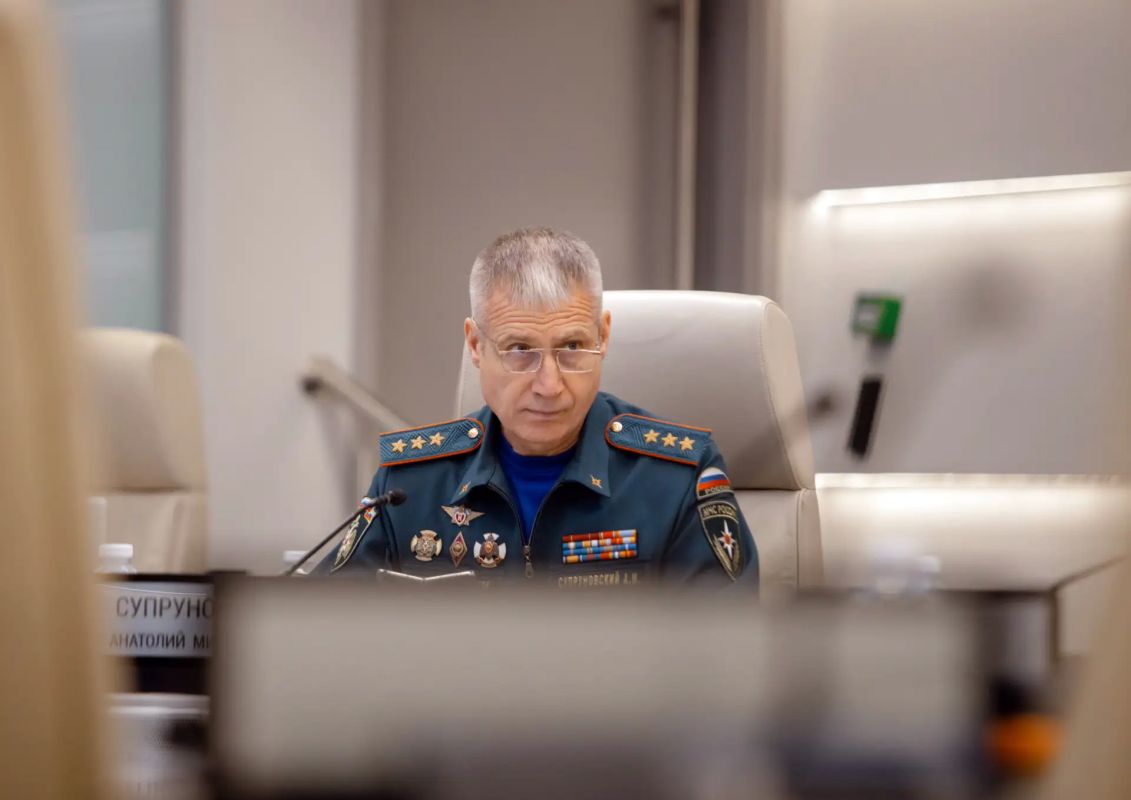 Александр Козлов провел заседание правкомиссии по ликвидации последствий ЧС в Керченском проливе Александр Козлов провел заседание правкомиссии по ликвидации последствий ЧС в Керченском проливе