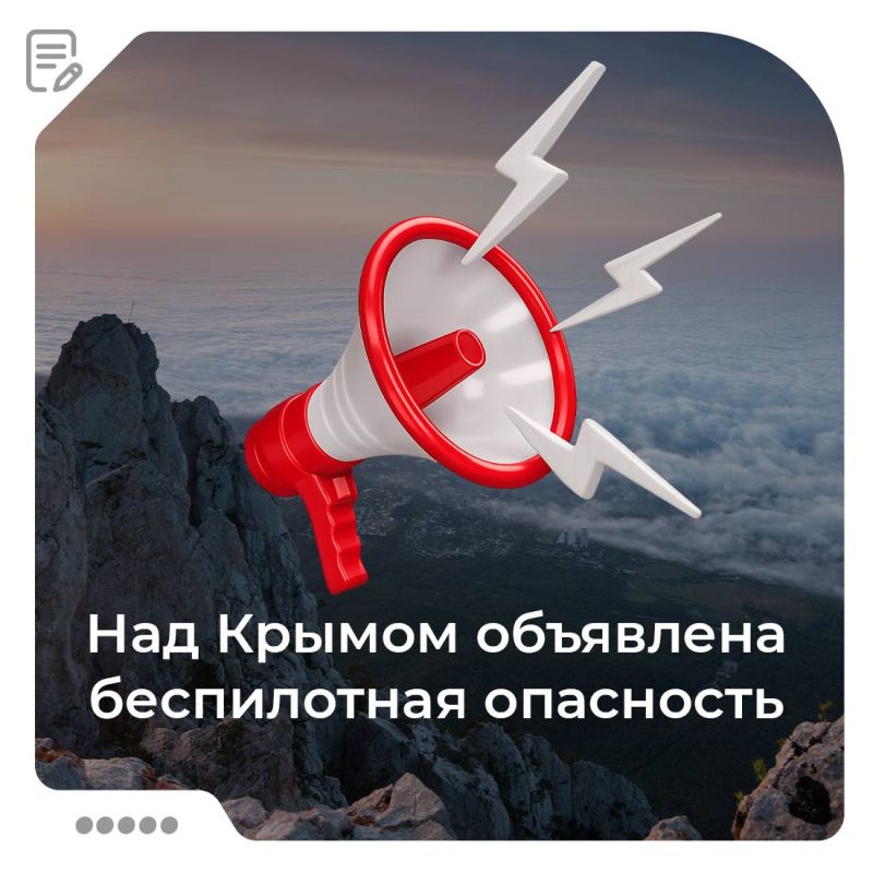 По состоянию на 12:00. . С обеих сторон Крымского моста затруднений в проезде к пунктам ручного досмотра нет