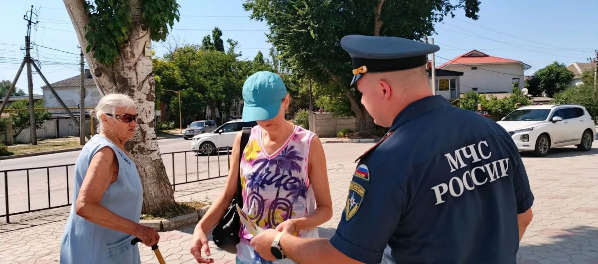 В Крыму действует 3 штормовых предупреждения: профилактические группы работают в усиленном режиме В Крыму действует 3 штормовых предупреждения: профилактические группы работают в усиленном режиме