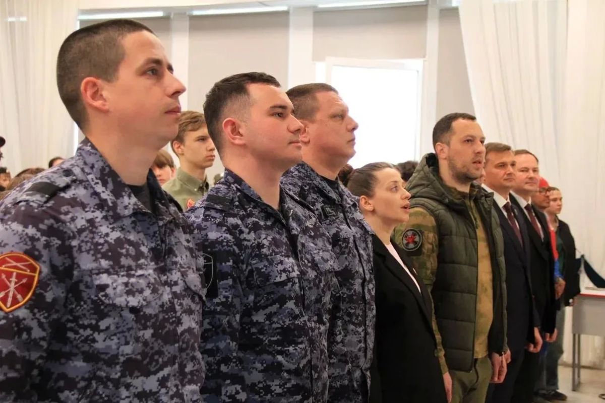 Росгвардейцы в Крыму приняли участие в судействе Всероссийской игры «Зарница 2.0» Росгвардейцы в Крыму приняли участие в судействе Всероссийской игры «Зарница 2.0»