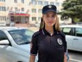 Сотрудница МО МВД России «Сакский» желает жителям и гостям Крыма доброго утра и отличной рабочей недели!