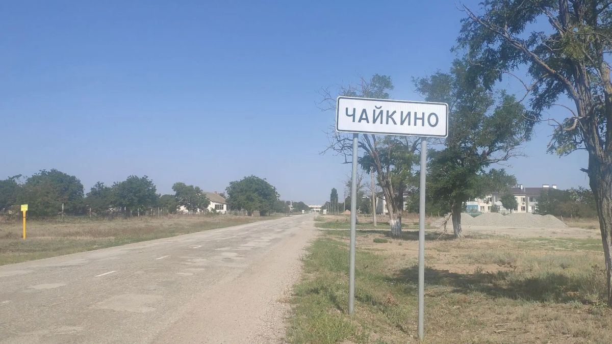 Учил петь и хотел закопать рядом с домом: страшные подробности смерти 12-летней школьницы в Крыму