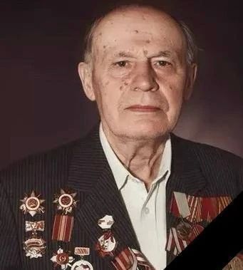 В Алуште накануне своего 100-летнего юбилея ушел из жизни ветеран Великой Отечественной войны Александр Дембицкий