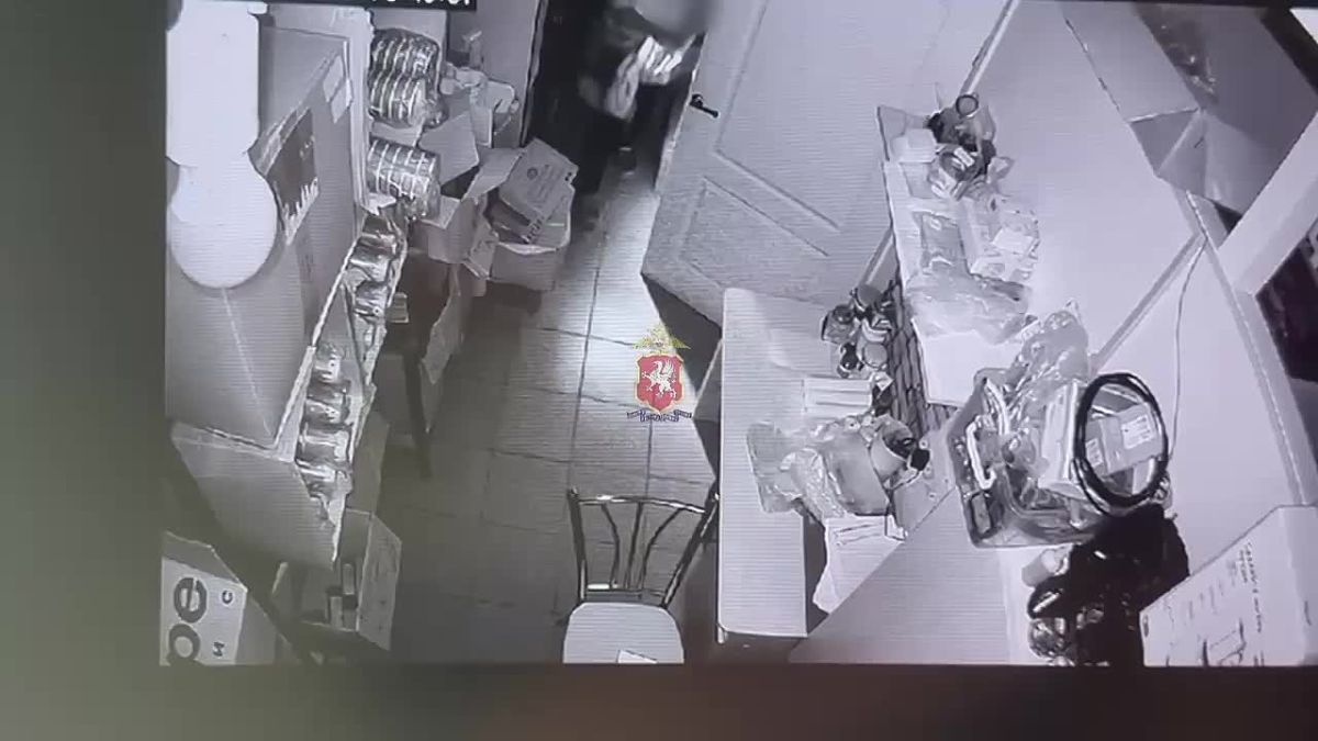 В Севастополе женщина украла 20 килограммов продуктов после неудачной стажировки