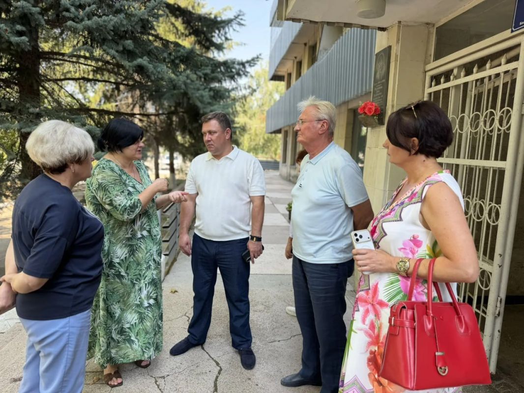 Анжелика Ястребова: Вчера состоялись рабочие визиты в Почтовское и Угловское сельские поселения Анжелика Ястребова: Вчера состоялись рабочие визиты в Почтовское и Угловское сельские поселения