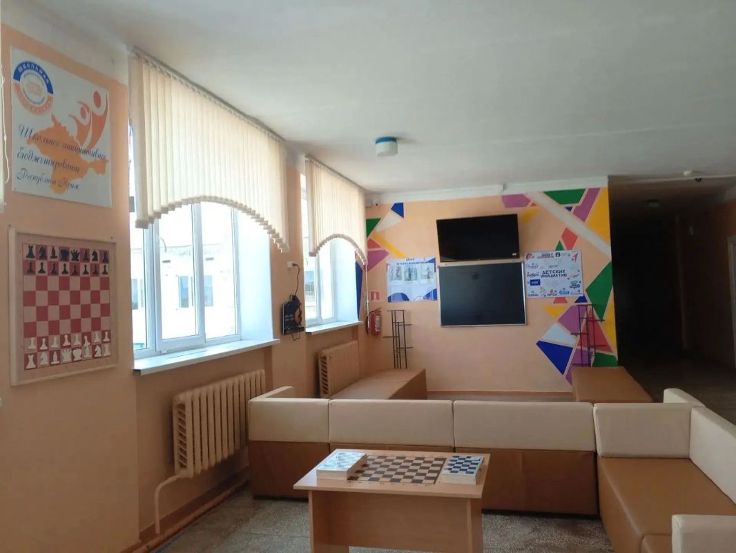 Антон Кравец: В школе с.Садовое уверенно реализован проект школьного инициативного бюджетирования ШКИБ-2026! Ученики сами выступили с проектом, направленным сделать пространство школы уютнее, современнее и полезнее, и... Антон Кравец: В школе с.Садовое уверенно реализован проект школьного инициативного бюджетирования ШКИБ-2026! Ученики сами выступили с проектом, направленным сделать пространство школы уютнее, современнее и полезнее, и...