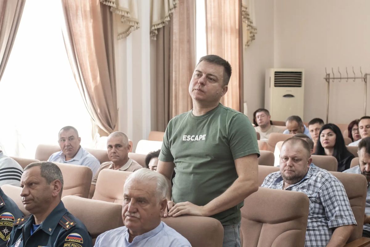 В Симферополе прошло оперативно-хозяйственное совещание, в ходе которого руководители структурных подразделений отчитались о проделанной работе В Симферополе прошло оперативно-хозяйственное совещание, в ходе которого руководители структурных подразделений отчитались о проделанной работе