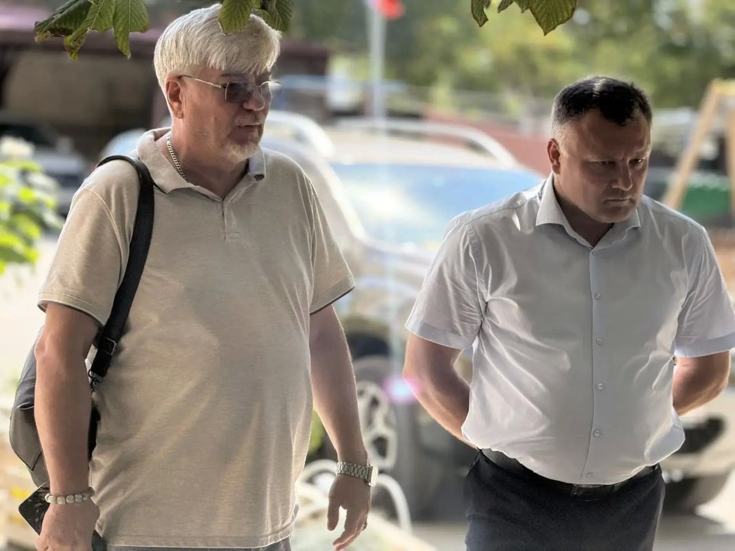 Когда человек рассказывает о проблеме непосредственно во дворе своего дома, гораздо проще понять, что происходит на самом деле и какая помощь необходима Когда человек рассказывает о проблеме непосредственно во дворе своего дома, гораздо проще понять, что происходит на самом деле и какая помощь необходима