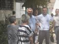 Когда человек рассказывает о проблеме непосредственно во дворе своего дома, гораздо проще понять, что происходит на самом деле и какая помощь необходима