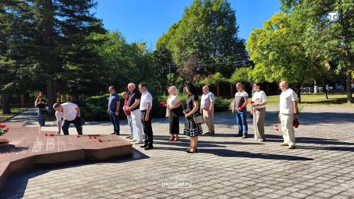 В Симферополе почтили память жертв депортации немцев из Крыма В Симферополе почтили память жертв депортации немцев из Крыма