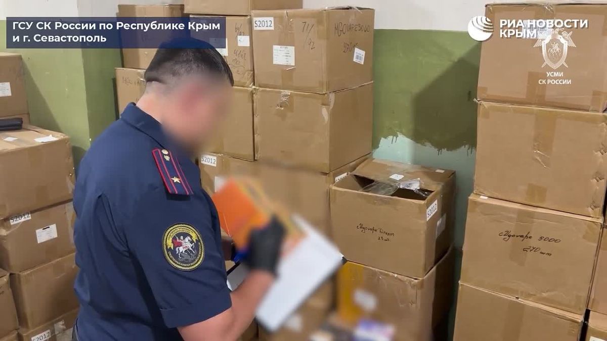 Симферопольцы планировали незаконно продать опасные вейпы на 90 млн рублей