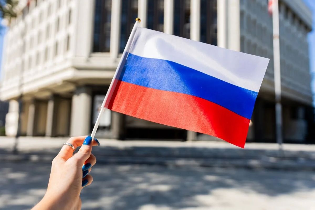 Как в Крыму отметят День Государственного флага России