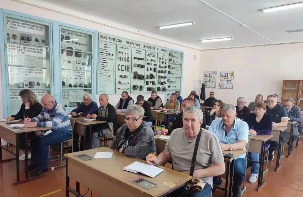 Джанкойская техническая школа в рамках государственного задания обеспечивает потребности отрасли водного хозяйства в подготовке и переподготовке кадров Джанкойская техническая школа в рамках государственного задания обеспечивает потребности отрасли водного хозяйства в подготовке и переподготовке кадров