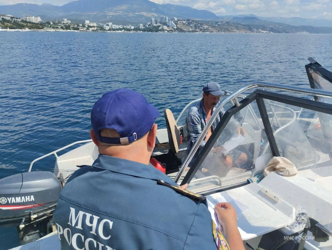 В Крыму с начала августа инспекторы центра ГИМС зафиксировали 29 нарушений со стороны судовладельцев В Крыму с начала августа инспекторы центра ГИМС зафиксировали 29 нарушений со стороны судовладельцев