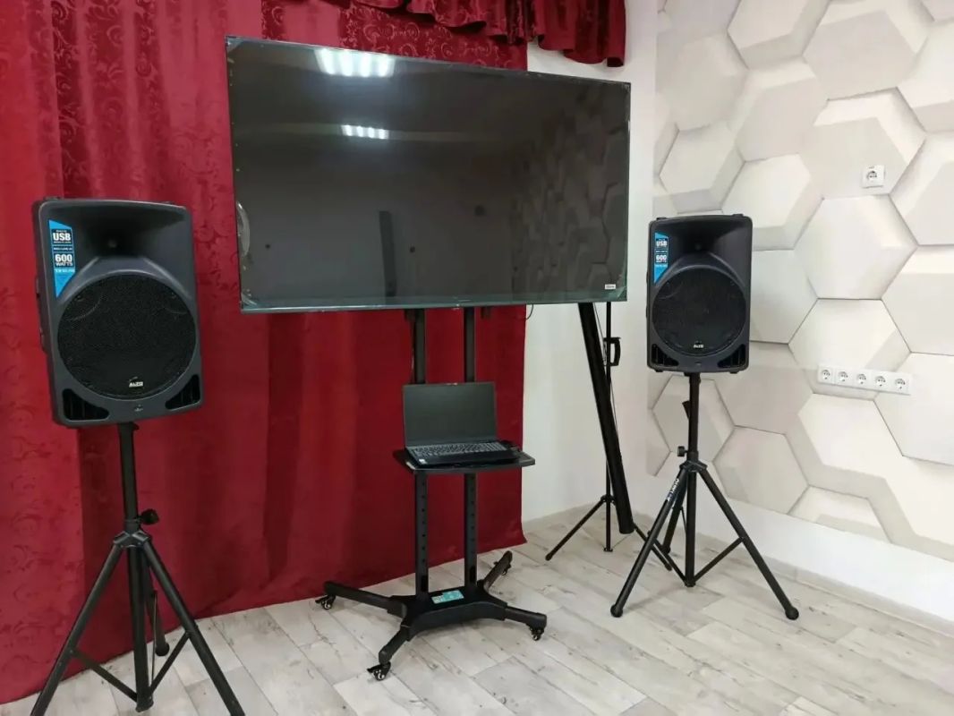 Антон Кравец: В Дрофинской школе время для творческой перезагрузки! Антон Кравец: В Дрофинской школе время для творческой перезагрузки!