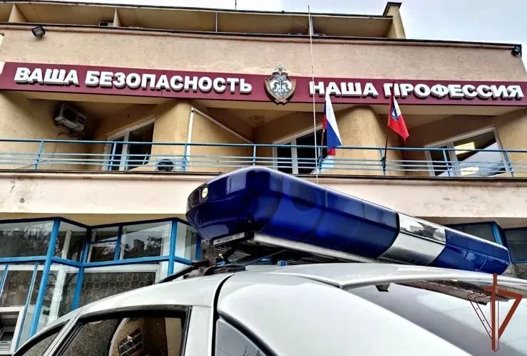 В Севастополе пожилую женщину с деменцией вернули домой сотрудники Росгвардии