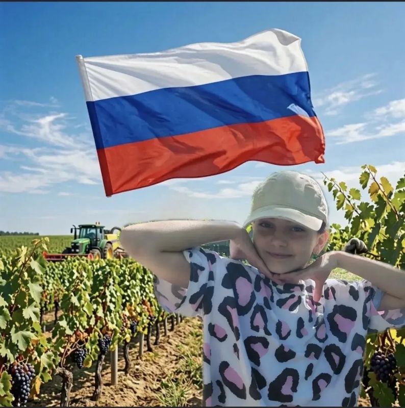 Муниципальный фотоконкурс "ЦВЕТА РОДИНЫ"! Муниципальный фотоконкурс "ЦВЕТА РОДИНЫ"!