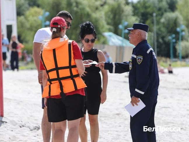 На водоёмах Белгорода за лето спасатели не допустили ни одной трагедии На водоёмах Белгорода за лето спасатели не допустили ни одной трагедии