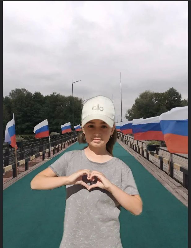 Муниципальный фотоконкурс "ЦВЕТА РОДИНЫ"! Муниципальный фотоконкурс "ЦВЕТА РОДИНЫ"!