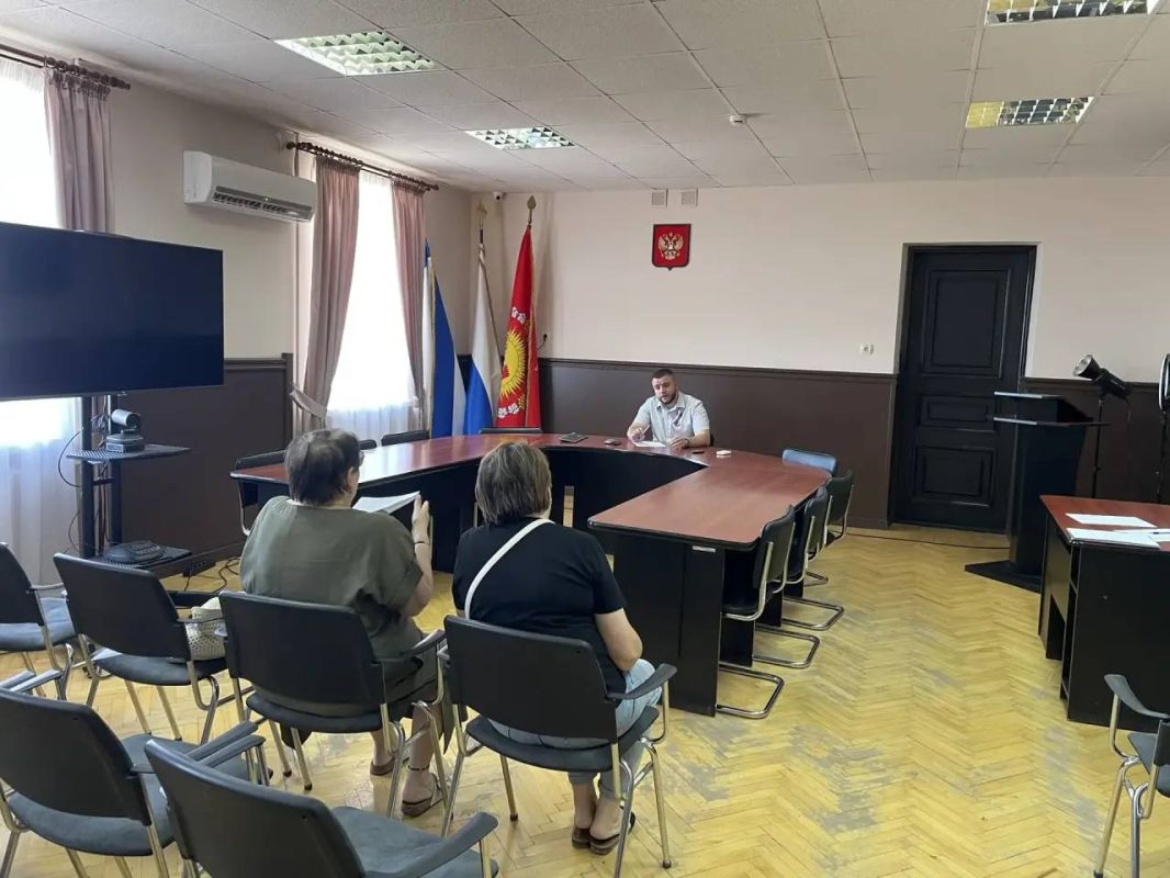 Кирилл Чебышев: Накануне провёл традиционный пятничный приём граждан в администрации города Судака Кирилл Чебышев: Накануне провёл традиционный пятничный приём граждан в администрации города Судака