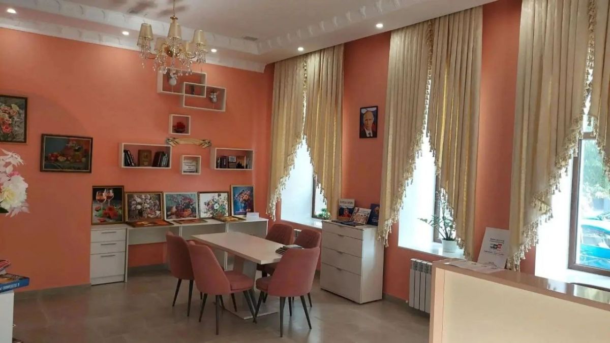 В написании летописи Старого Крыма активно В написании летописи Старого Крыма активно