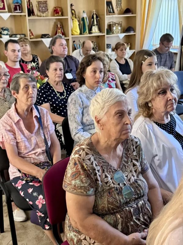 В рамках празднования Дня офицера в стенах нашего музея краеведения и истории грязелечения состоялась презентация альманаха «След В рамках празднования Дня офицера в стенах нашего музея краеведения и истории грязелечения состоялась презентация альманаха «След