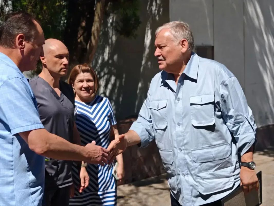 Константин Затулин в Крыму Константин Затулин в Крыму