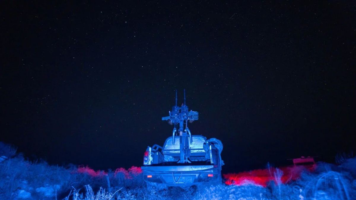 В течение прошедшей ночи силы ПВО и мобильные огневые группы уничтожили БПЛА над Крымом, Черным и Азовским морями