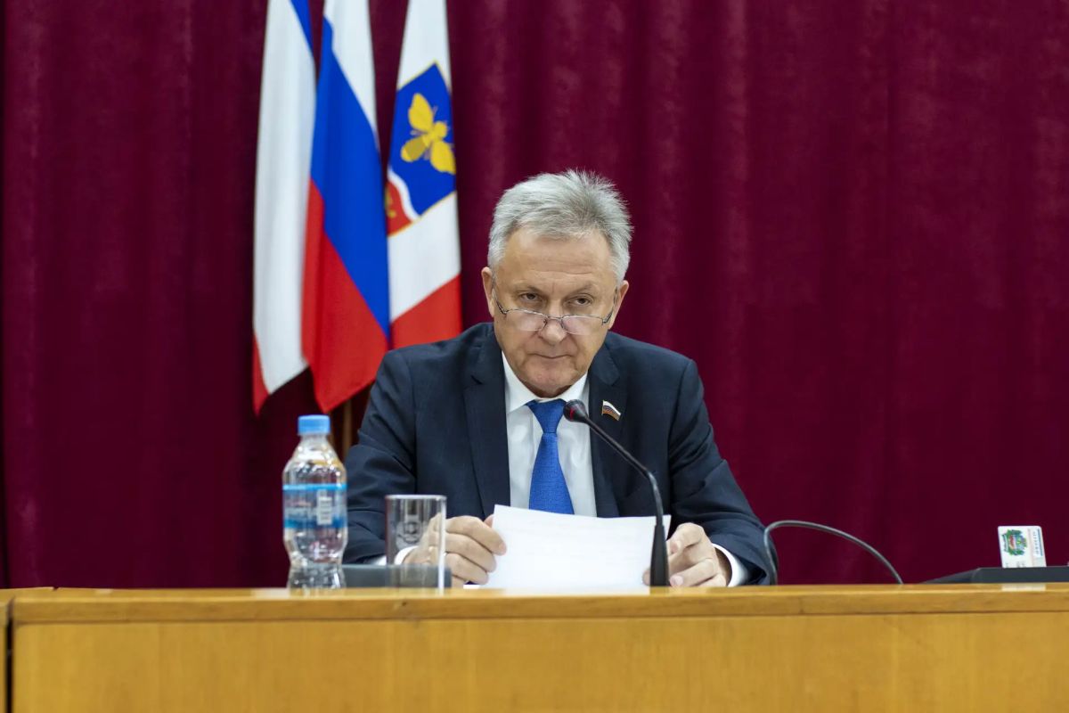 27 августа 2026 года под руководством главы муниципального образования городской округ Симферополь Республики Крым – председателя Симферопольского городского совета Виктора Агеева состоялась сессия горсовета 27 августа 2026 года под руководством главы муниципального образования городской округ Симферополь Республики Крым – председателя Симферопольского городского совета Виктора Агеева состоялась сессия горсовета