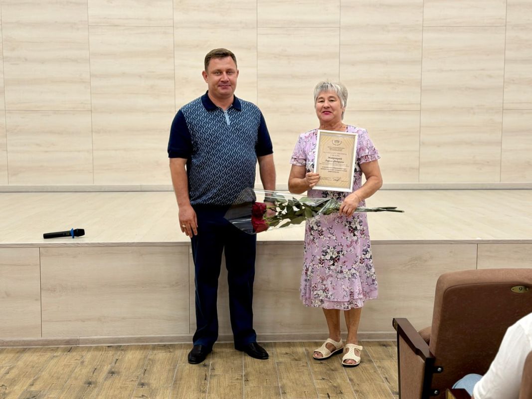 Юрий Нестеренко: Провёл рабочие встречи с коллективами симферопольского филиала ГУП РК «Вода Крыма», Федерации независимых профсоюзов Крыма и Крымстата — Управления Федеральной службы государственной статистики по Республике... Юрий Нестеренко: Провёл рабочие встречи с коллективами симферопольского филиала ГУП РК «Вода Крыма», Федерации независимых профсоюзов Крыма и Крымстата — Управления Федеральной службы государственной статистики по Республике...