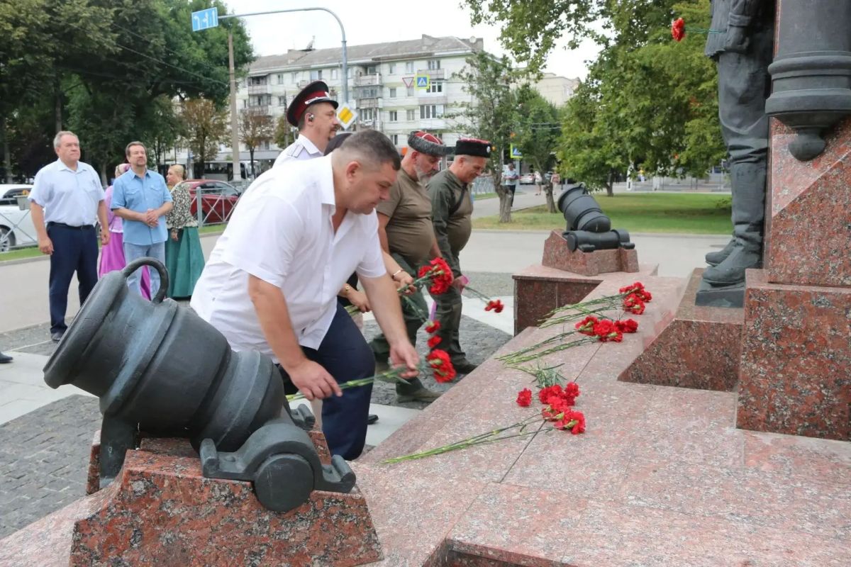 В Крымском этнографическом музее 28 августа 2026 года состоялось открытие выставки «Где ступает нога казака, там наступает мир» В Крымском этнографическом музее 28 августа 2026 года состоялось открытие выставки «Где ступает нога казака, там наступает мир»