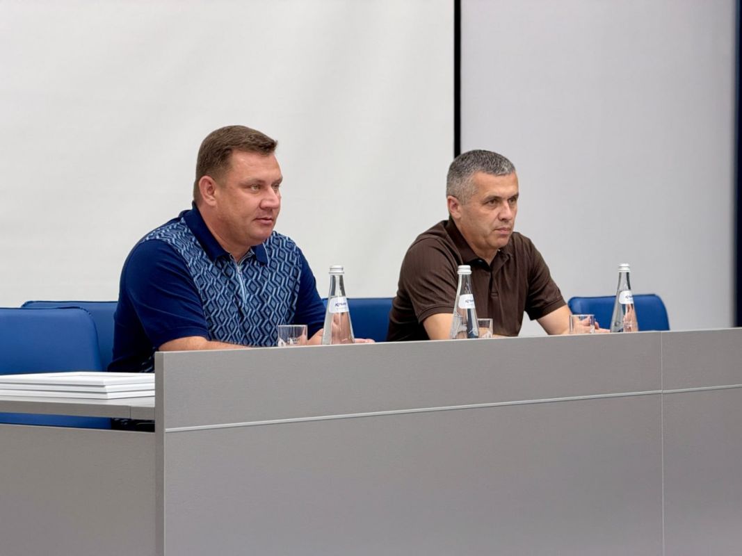 Юрий Нестеренко: Провёл рабочие встречи с коллективами симферопольского филиала ГУП РК «Вода Крыма», Федерации независимых профсоюзов Крыма и Крымстата — Управления Федеральной службы государственной статистики по Республике... Юрий Нестеренко: Провёл рабочие встречи с коллективами симферопольского филиала ГУП РК «Вода Крыма», Федерации независимых профсоюзов Крыма и Крымстата — Управления Федеральной службы государственной статистики по Республике...