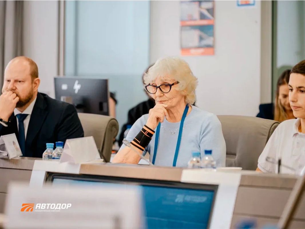 Автодор оказывает всестороннюю поддержку семьям погибших дорожников Автодор оказывает всестороннюю поддержку семьям погибших дорожников