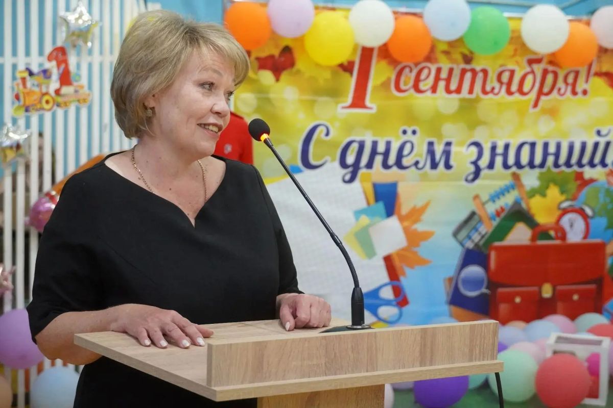 Сегодня во всех школах Керчи прозвучали первые звонки Сегодня во всех школах Керчи прозвучали первые звонки