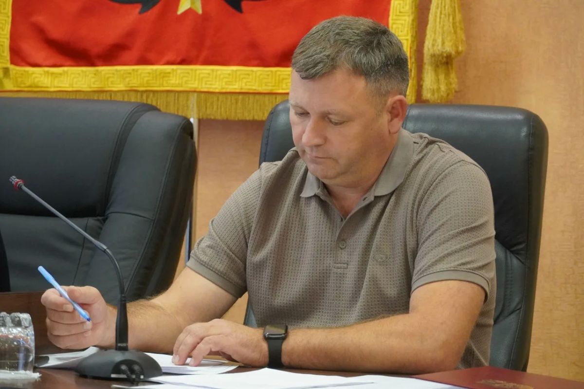 В администрации города состоялось рабочее совещание, посвященное актуальным вопросам жизнеобеспечения Керчи В администрации города состоялось рабочее совещание, посвященное актуальным вопросам жизнеобеспечения Керчи