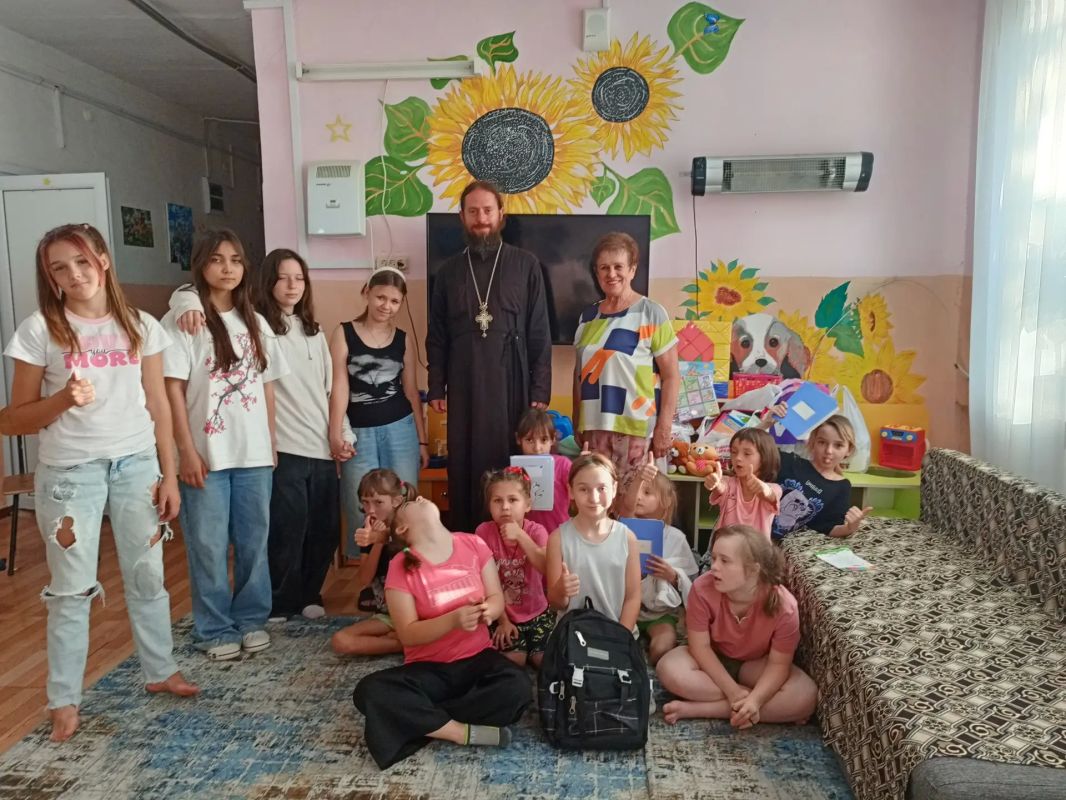 «В школу с радостью»: 115 детей получили всё необходимое к 1 сентября