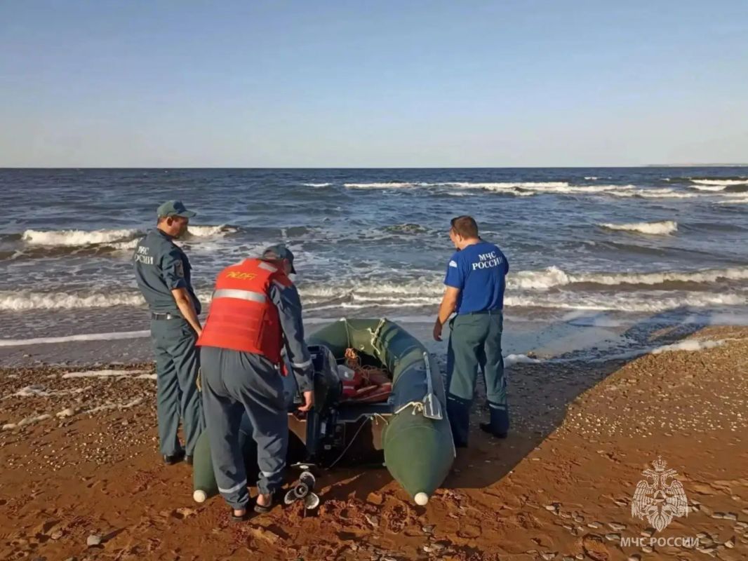 Два человека погибли в шторм на Азовском море – их унесло течением