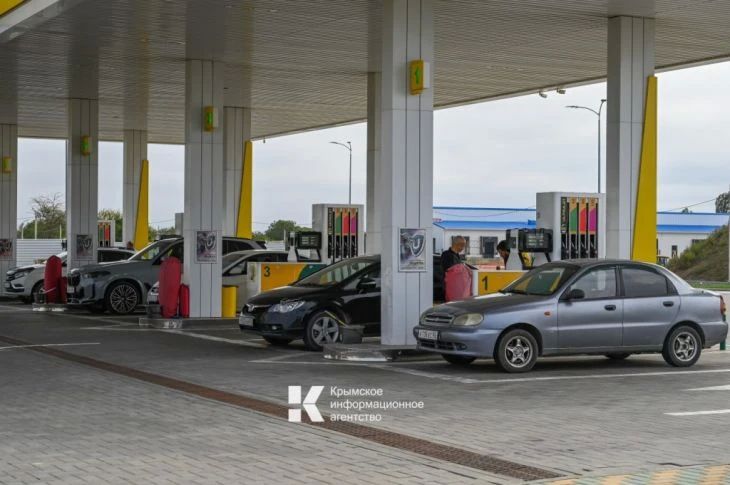 «АИ-95 — К5». Именно такую надпись всё чаще видят автомобилисты на чеках в Крыму после заправки