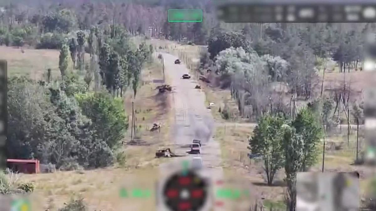 Дроны ВСУ атаковали гуманитарную колонну у Алешек в Херсонской области