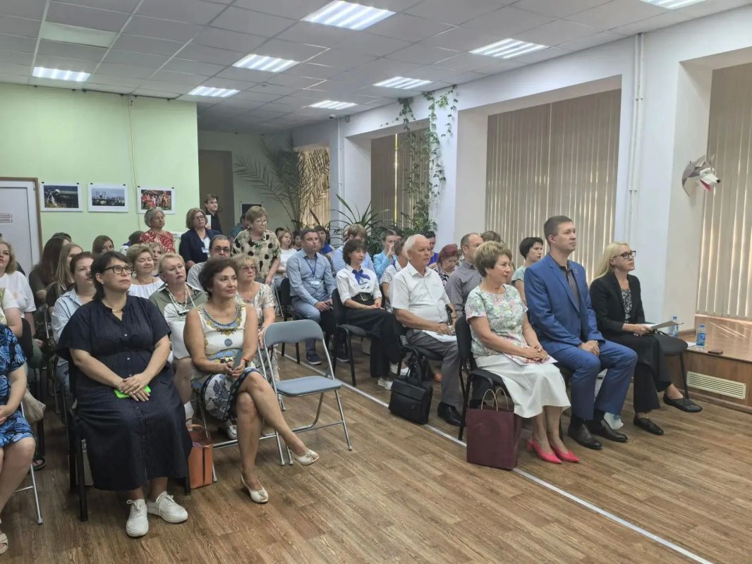 Екатерина Алтабаева: Сегодня приняла участие в Межрегиональной научно-практической конференции «Библиотека – хранитель и проводник культурно-исторического наследия», посвященной 125-летию со дня основания Центральной... Екатерина Алтабаева: Сегодня приняла участие в Межрегиональной научно-практической конференции «Библиотека – хранитель и проводник культурно-исторического наследия», посвященной 125-летию со дня основания Центральной...