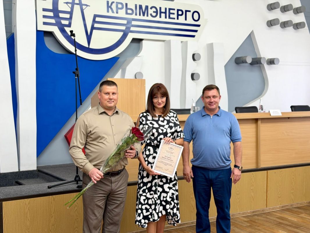 Юрий Нестеренко: Крымские энергетики – настоящие Герои! Специалисты ГУП РК «Крымэнерго» трудятся круглосуточно, в сложнейших условиях, восстанавливая линии и подстанции в кратчайшие сроки Юрий Нестеренко: Крымские энергетики – настоящие Герои! Специалисты ГУП РК «Крымэнерго» трудятся круглосуточно, в сложнейших условиях, восстанавливая линии и подстанции в кратчайшие сроки