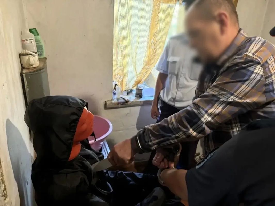 Крымчанин зарезал лучшего друга во время застолья: возбуждено уголовное дело Крымчанин зарезал лучшего друга во время застолья: возбуждено уголовное дело
