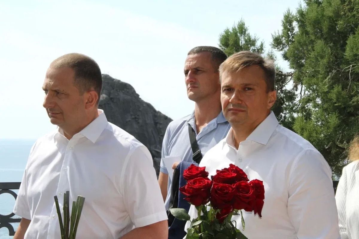 Константин Шимановский: В Симеизском парке состоялось открытие памятника Ивану Акимовичу Мальцову, выдающемуся русскому промышленнику, заложившему основы знаменитой промышленной империи Мальцовых и навсегда вписавшему своё... Константин Шимановский: В Симеизском парке состоялось открытие памятника Ивану Акимовичу Мальцову, выдающемуся русскому промышленнику, заложившему основы знаменитой промышленной империи Мальцовых и навсегда вписавшему своё...