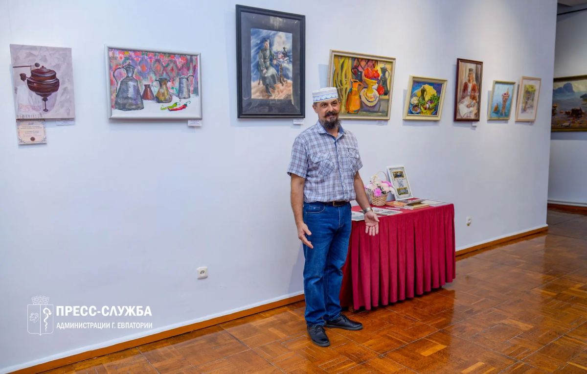 В Евпатории открылись выставки, посвященные караимскому наследию В Евпатории открылись выставки, посвященные караимскому наследию