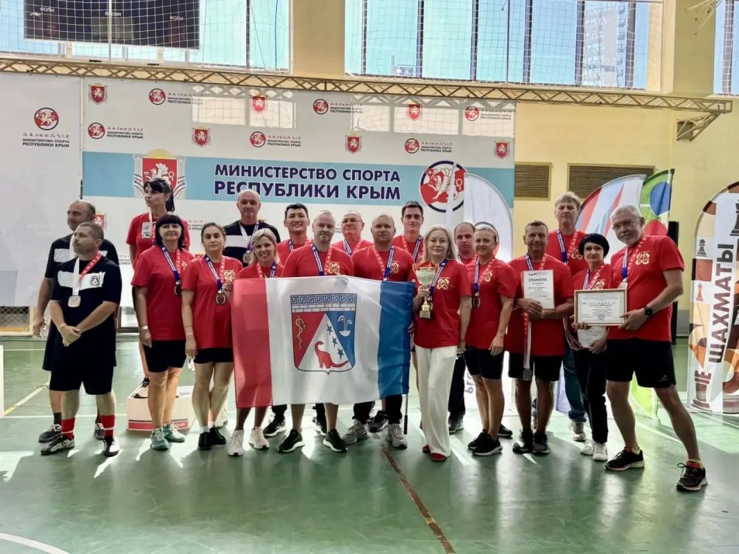 Спорт объединяет, вдохновляет и помогает становиться сильнее! Спорт объединяет, вдохновляет и помогает становиться сильнее!