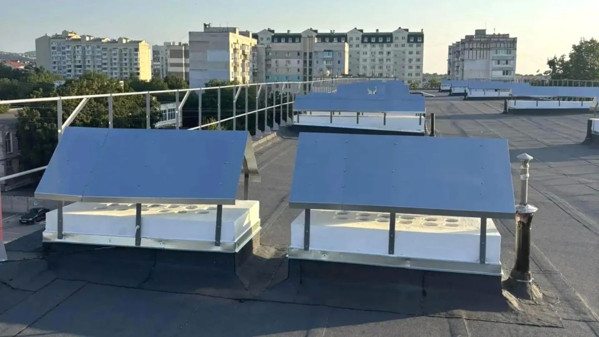 В этом году в более чем 100 многоквартирных домах Симферополя запланировано выполнение 141 вида работ по капитальному ремонту общего имущества В этом году в более чем 100 многоквартирных домах Симферополя запланировано выполнение 141 вида работ по капитальному ремонту общего имущества
