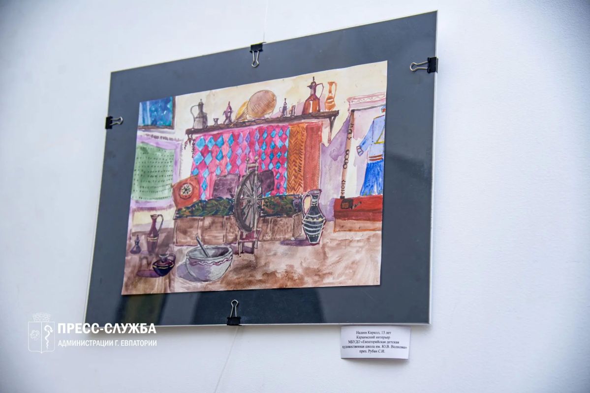 В Евпатории открылись выставки, посвященные караимскому наследию В Евпатории открылись выставки, посвященные караимскому наследию