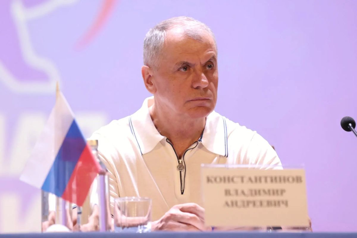 Владимир Константинов: Во время рабочей поездки в Ленинский район и Керчь посетил социальные объекты, предприятия и обновленные общественные территории Владимир Константинов: Во время рабочей поездки в Ленинский район и Керчь посетил социальные объекты, предприятия и обновленные общественные территории